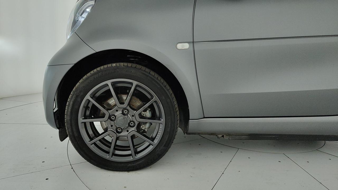 SMART Fortwo Cabrio eq suitegrey-grey 22kW