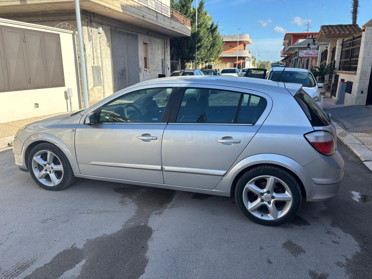 Opel Astra 1.9 16V CDTI 150CV 5 porte Cosmo