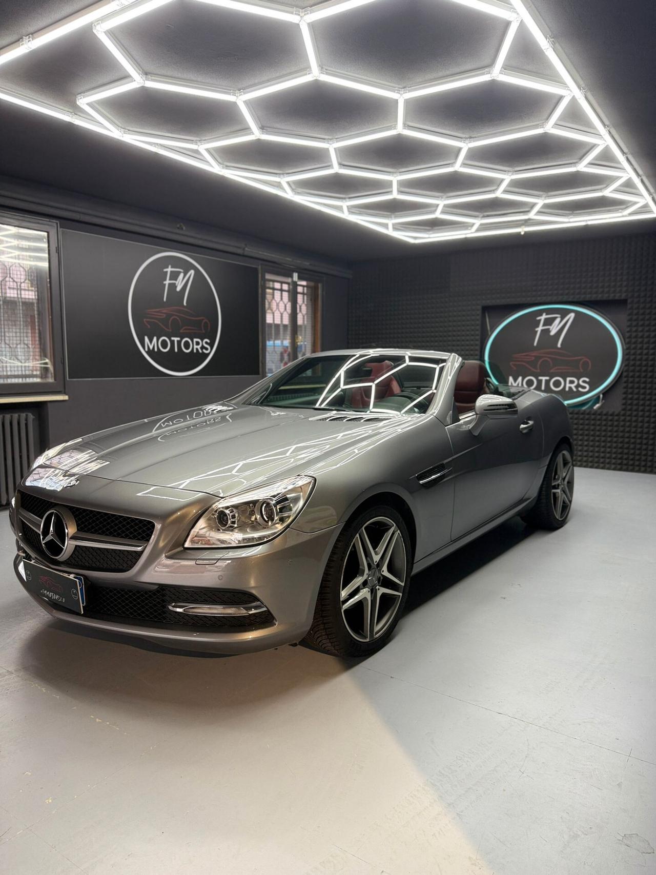 Mercedes-benz SLK 200 CGI Premium