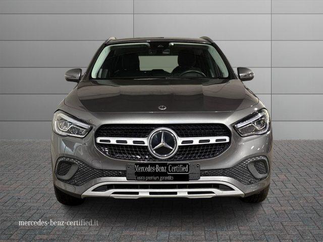 MERCEDES-BENZ GLA 180 d Automatic Business Extra
