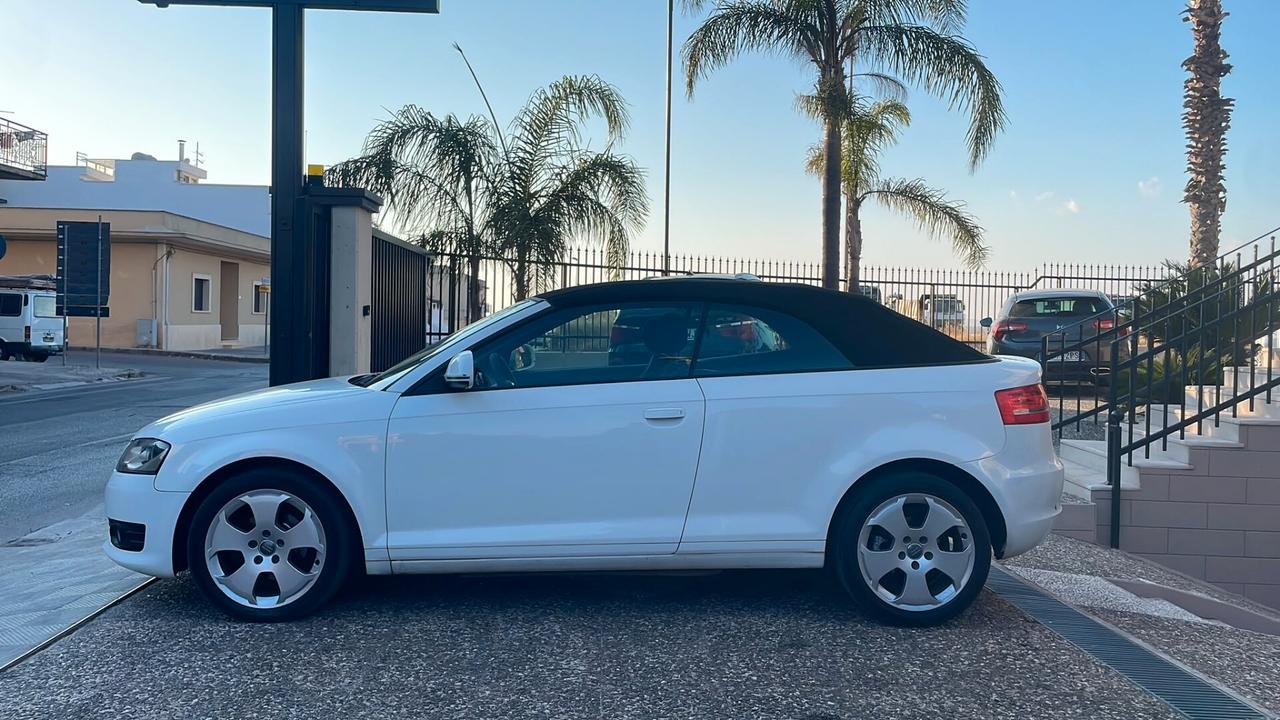 Audi A3 Cabrio 1.6 TDI 105 CV CR Ambition