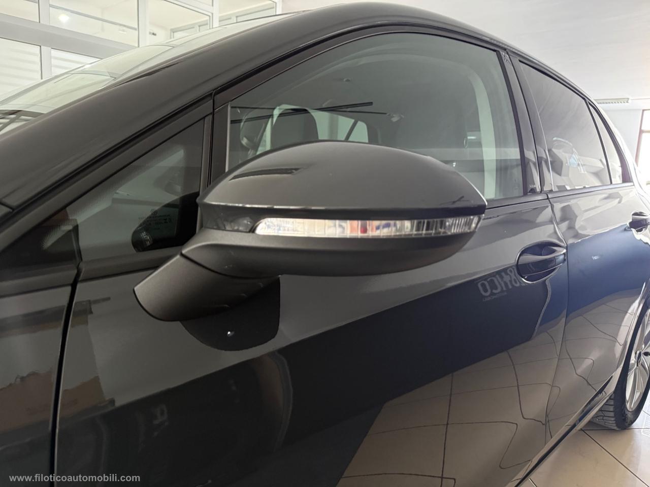 VOLKSWAGEN Golf 2.0 TDI 115 CV SCR Life KM 85.963 | USATO GARANTITO