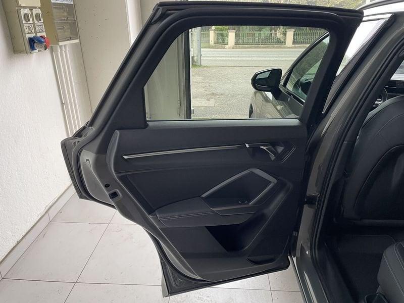 Audi Q3 Q3 35 TDI quattro S tronic S line edition