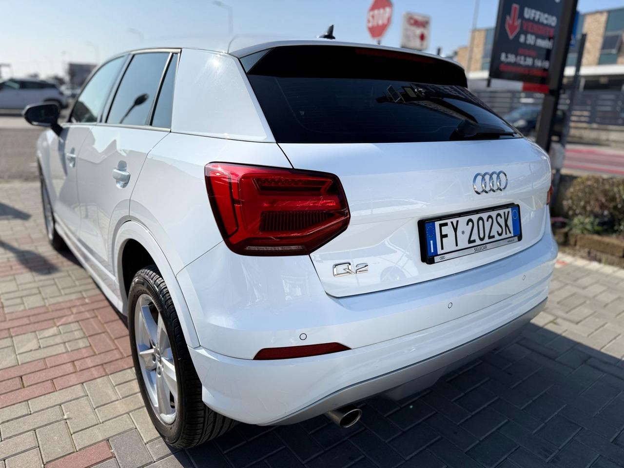 Audi Q2 30 TDI S tronic Business Design