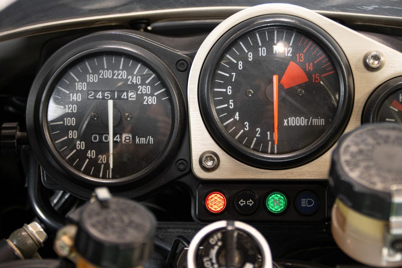 1999 KAWASAKI ZX-7R NINJA KAW00255
