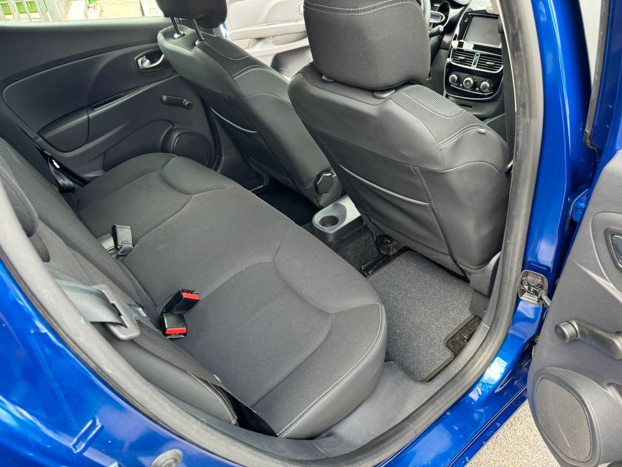 Renault Clio dCi 8V 90 CV 5 porte Business garanzia 12 mesi