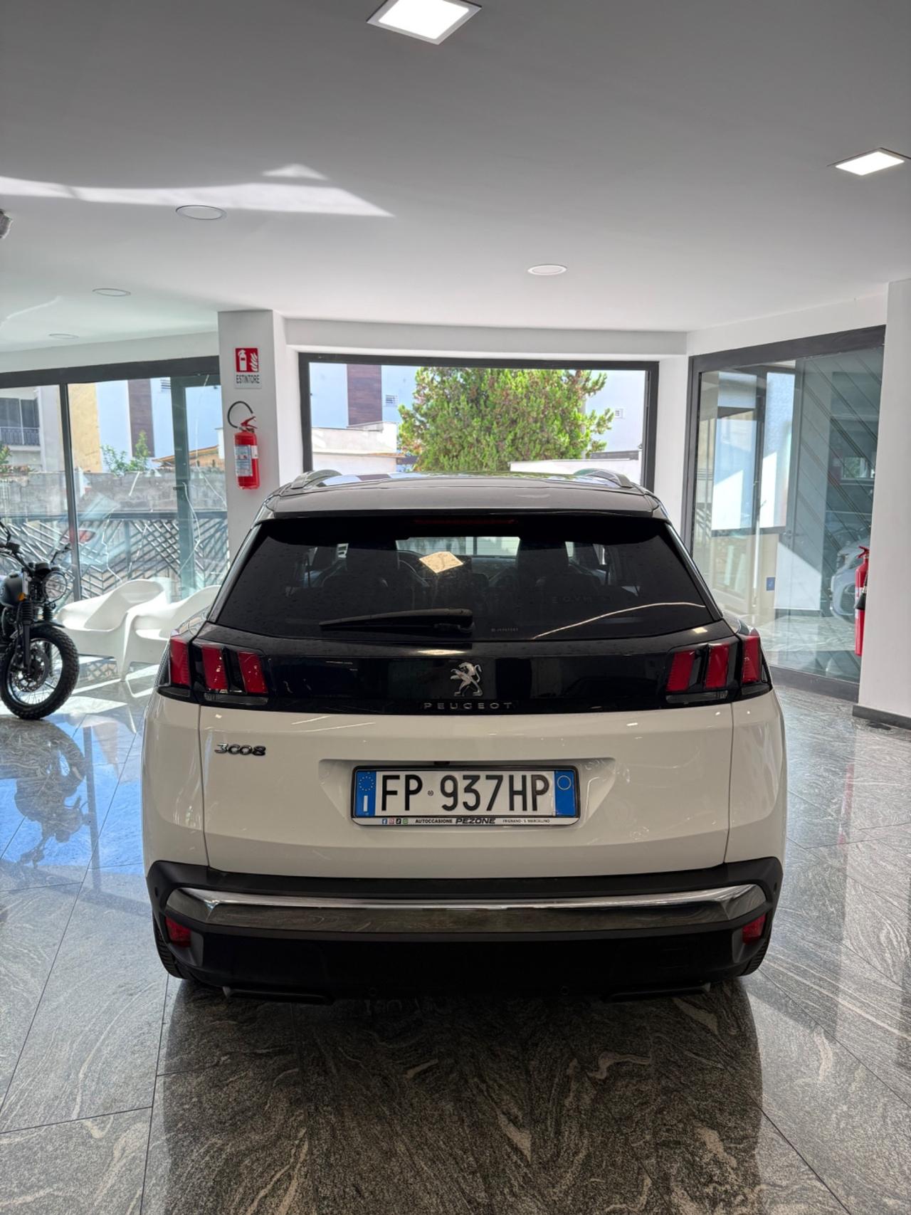 Peugeot 3008 BlueHDi 130 S&S EAT8 Allure