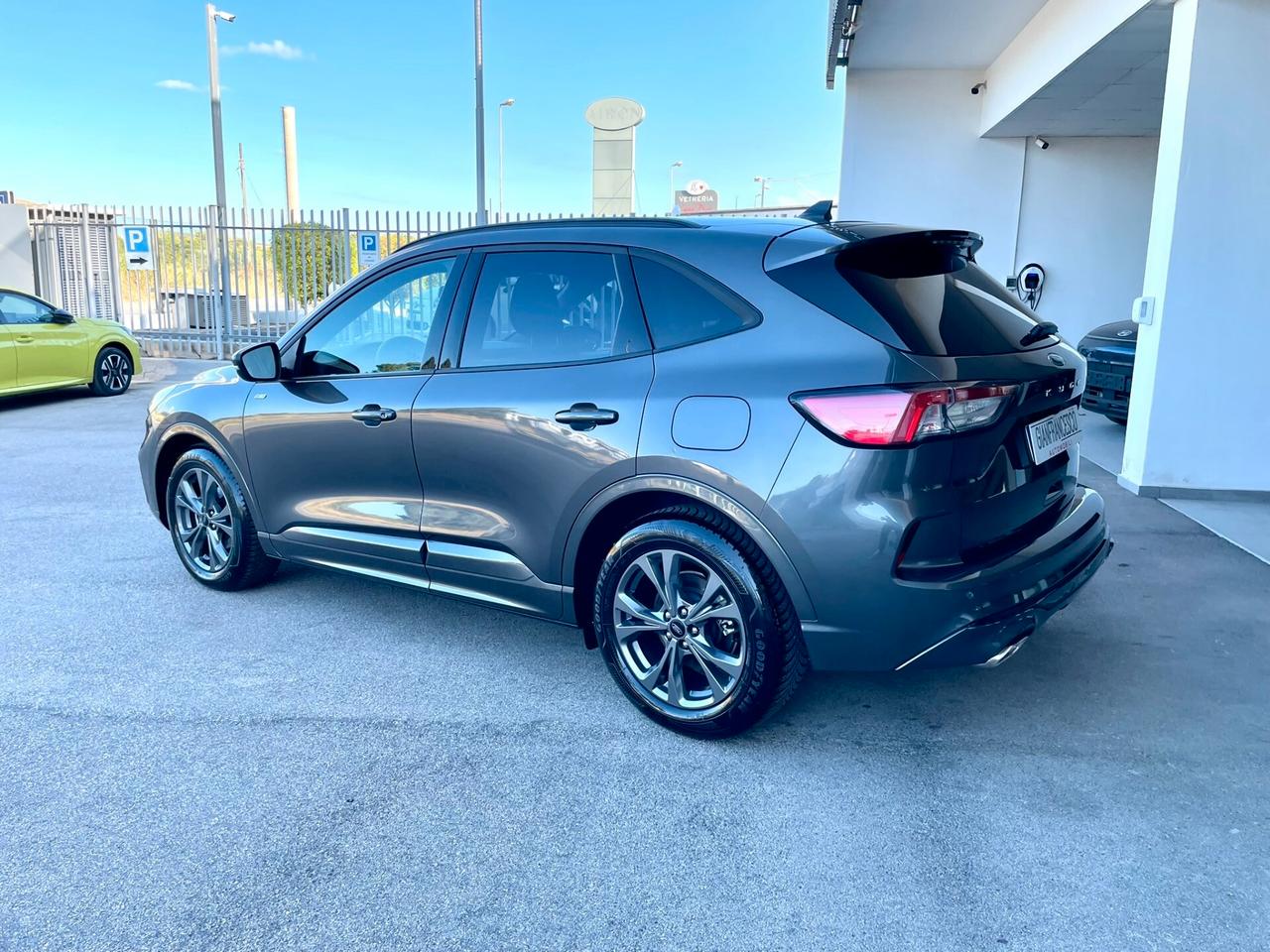 Ford Kuga 2.0 EcoBlue 120 CV A8 ST-Line