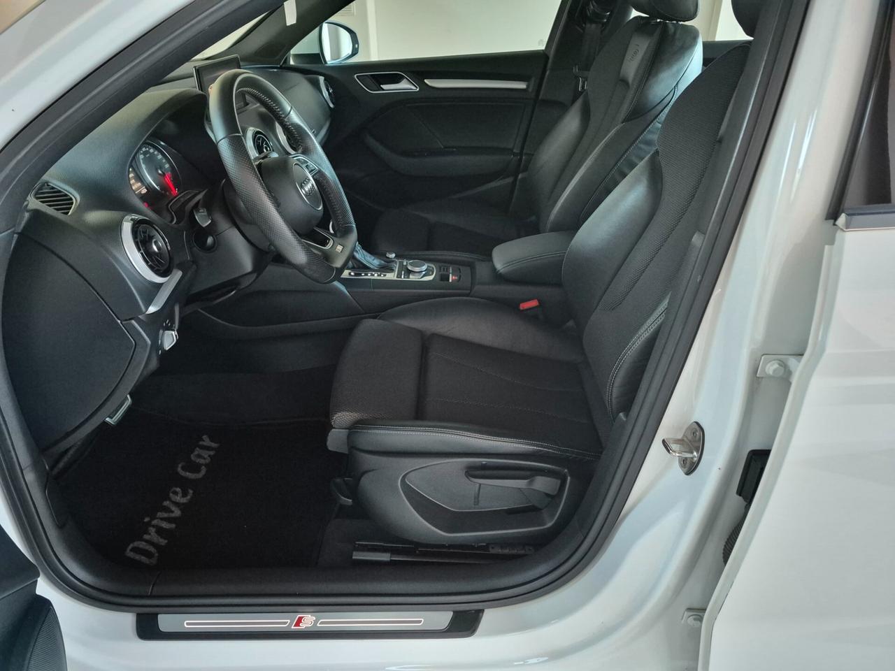 Audi A3 Sedan 1.6 TDI 116 CV S tronic Sport