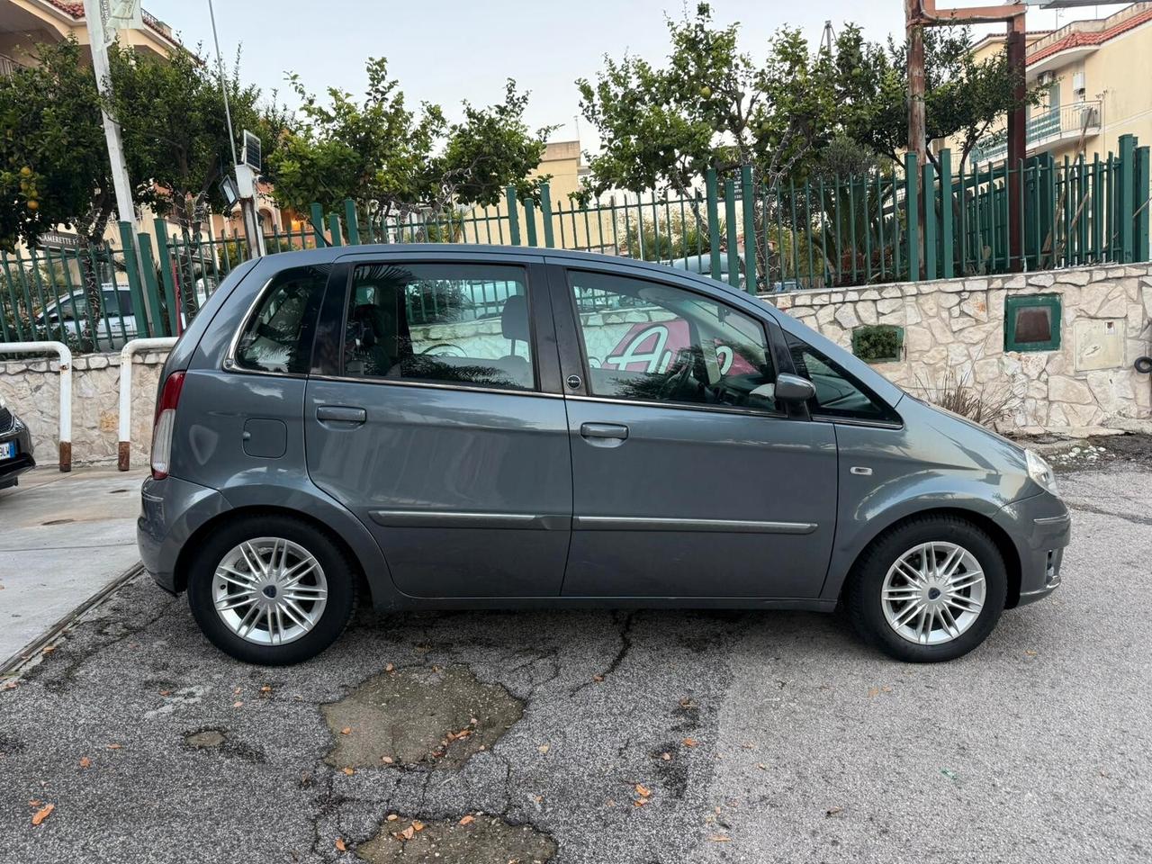 Lancia MUSA 1.4 Platino Ecochic GPL