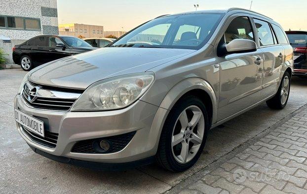 Opel Astra 1.7 Cdti 125 cv Cosmo SW