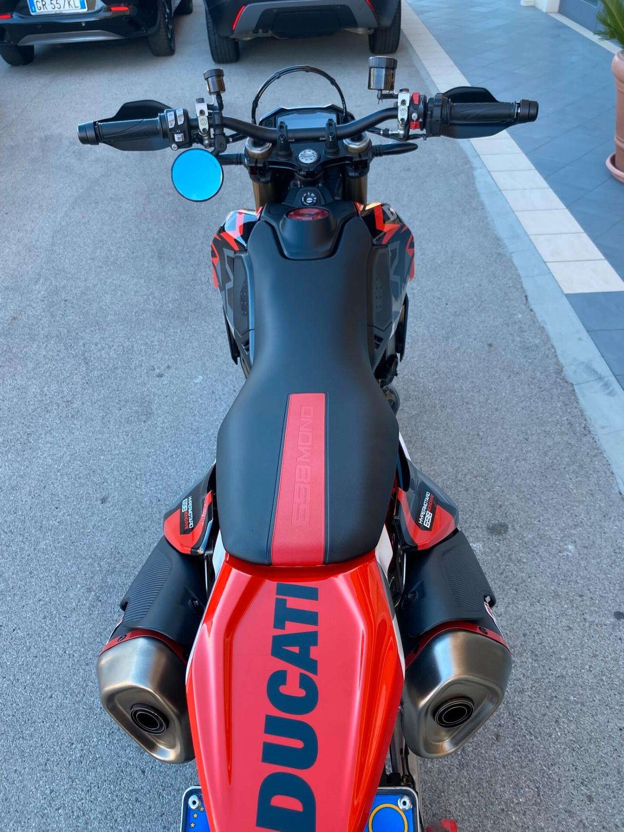 Ducati Hypermotard 698 mono RVE