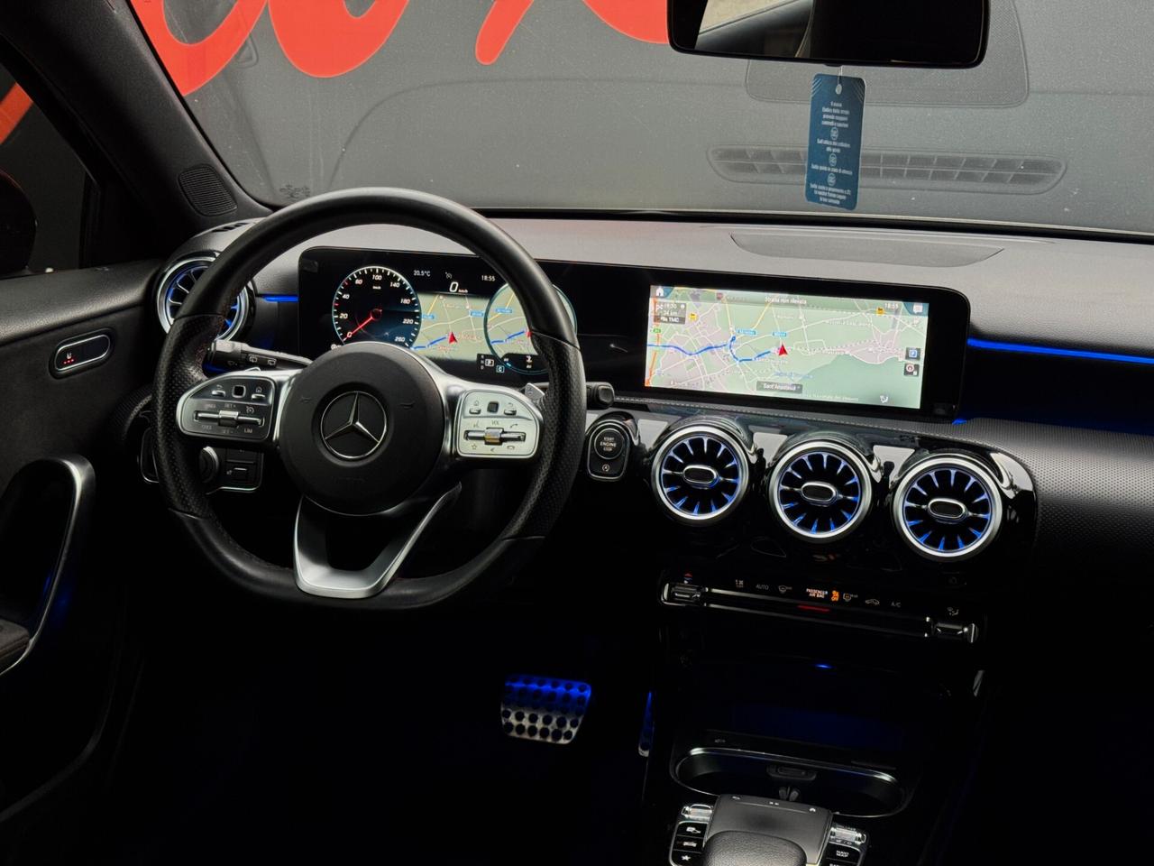 Mercedes-Benz A 180 d Premium AMG TETTO