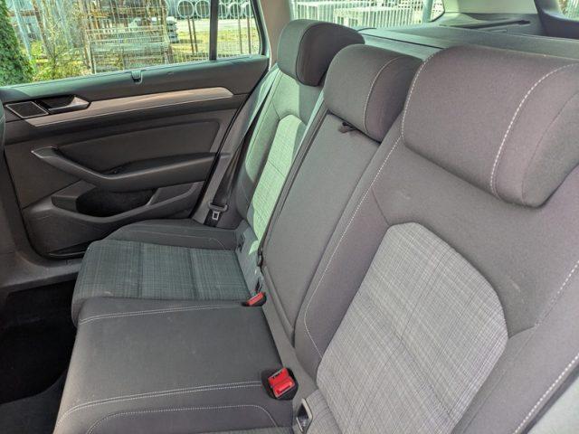 VOLKSWAGEN Passat Variant 2.0 TDI DSG Business