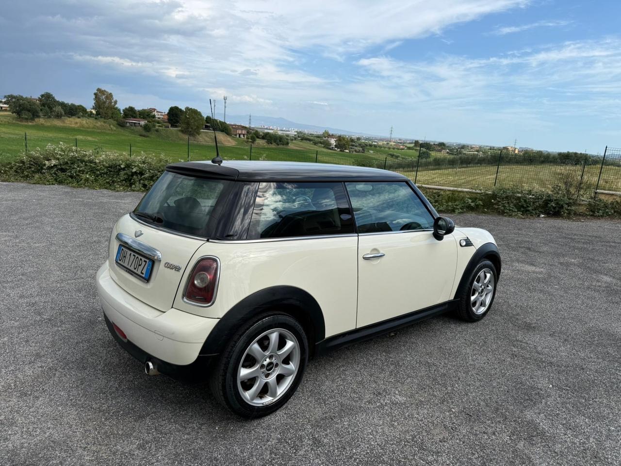 Mini Cooper Clubman 1.4 16V One