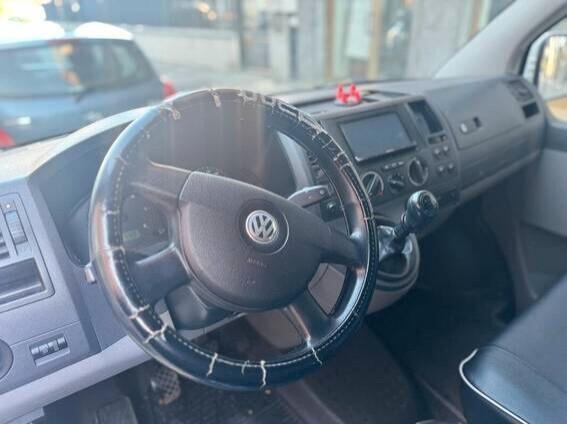 Volkswagen Caravelle/Multivan 2.5 TDI CONFORTLINE P.C.