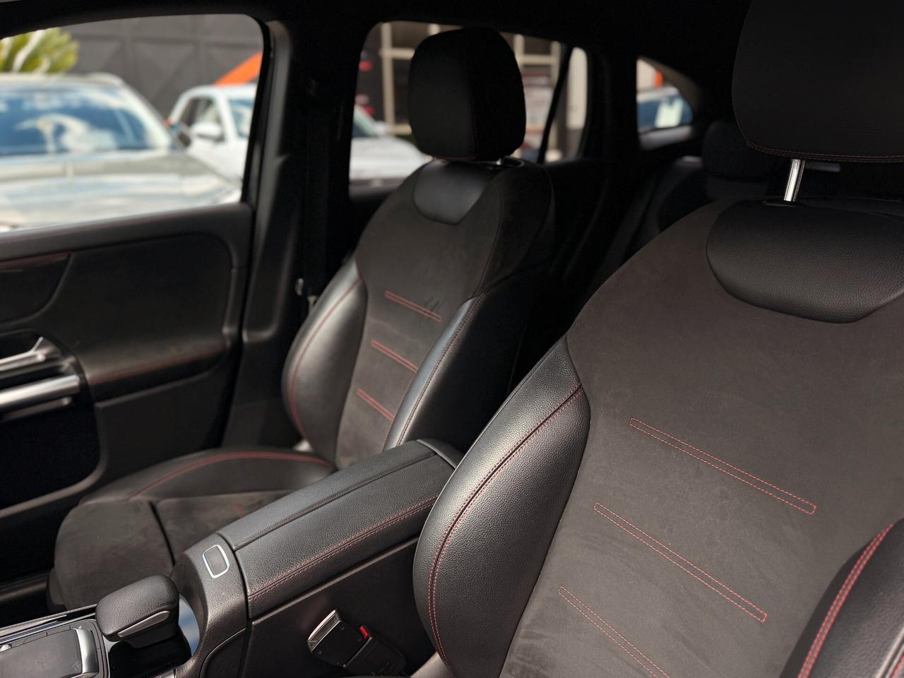 Mercedes-benz GLA 200 d Automatic Premium
