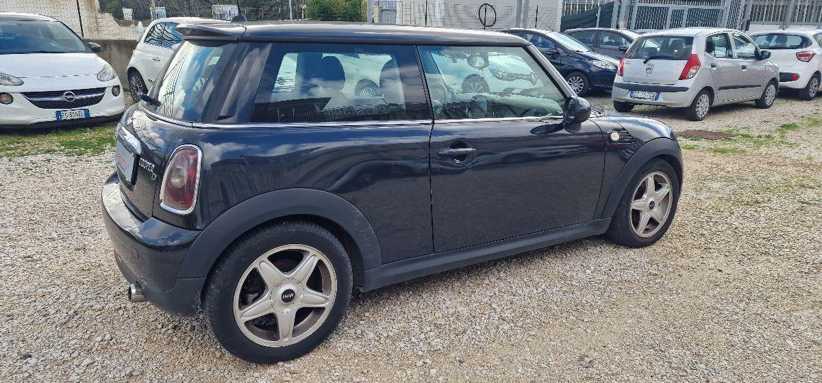 MINI Mini 1.6 16V Cooper D Chili