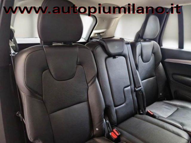 VOLVO XC90 B5 (d) AWD Geartronic Momentum