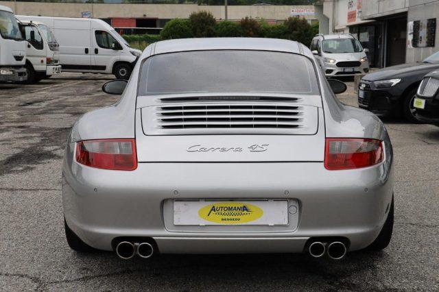 PORSCHE 911 Carrera 4S Coupé