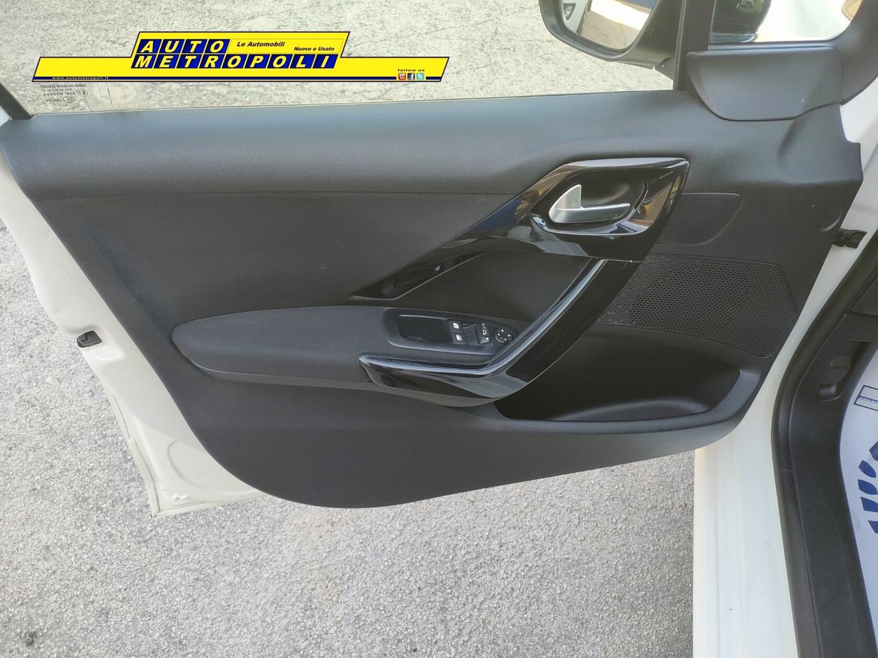 Peugeot 208 1.4 68cv HDi 5 porte Active