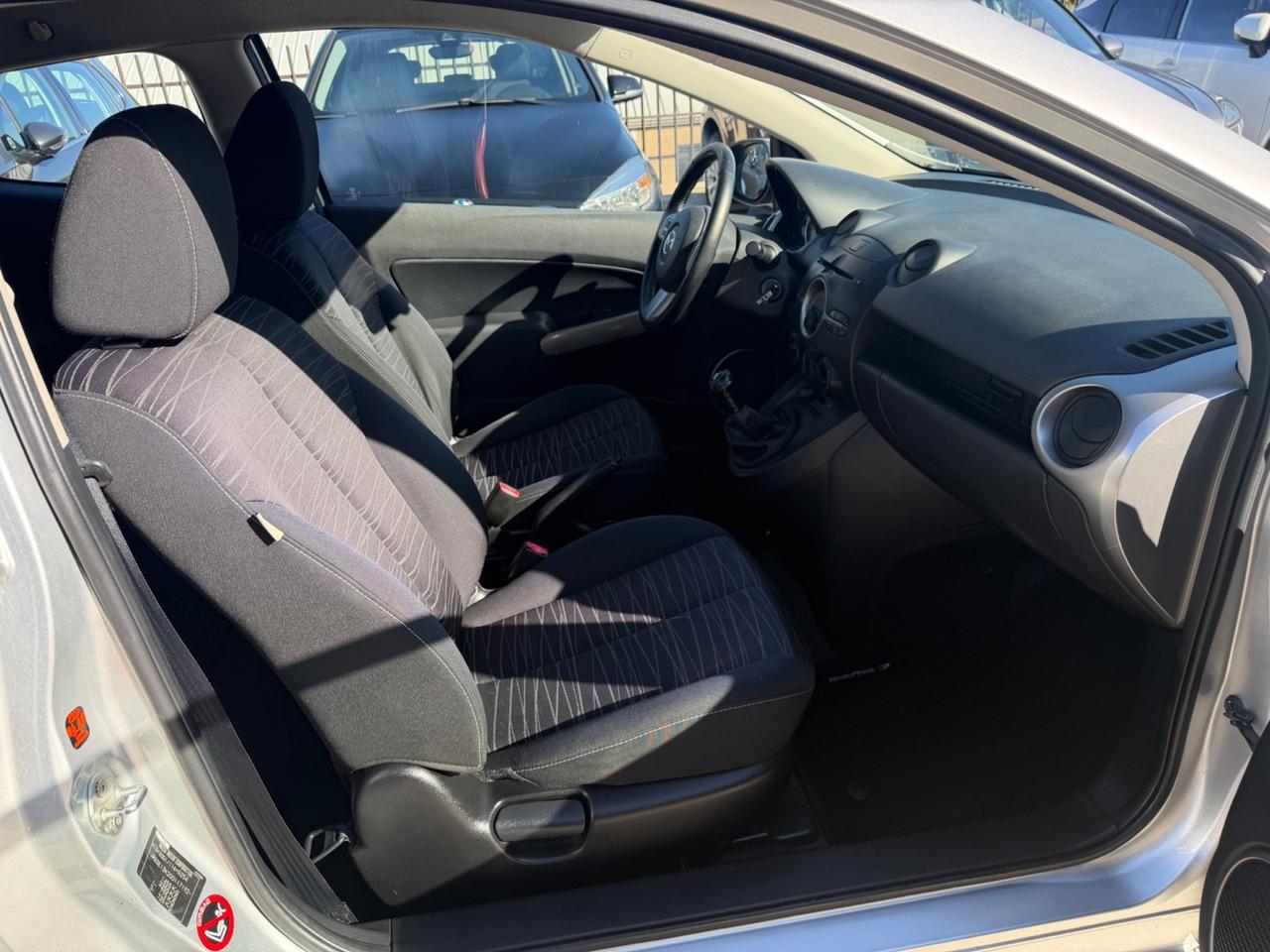 Mazda 2 1.3 75CV Easy/86.000km