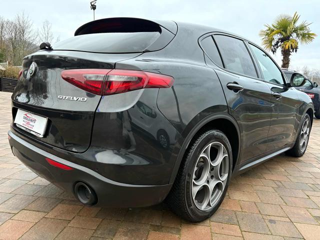 ALFA ROMEO Stelvio 2.2 Turbodiesel 190 CV AT8 Q4 Sprint