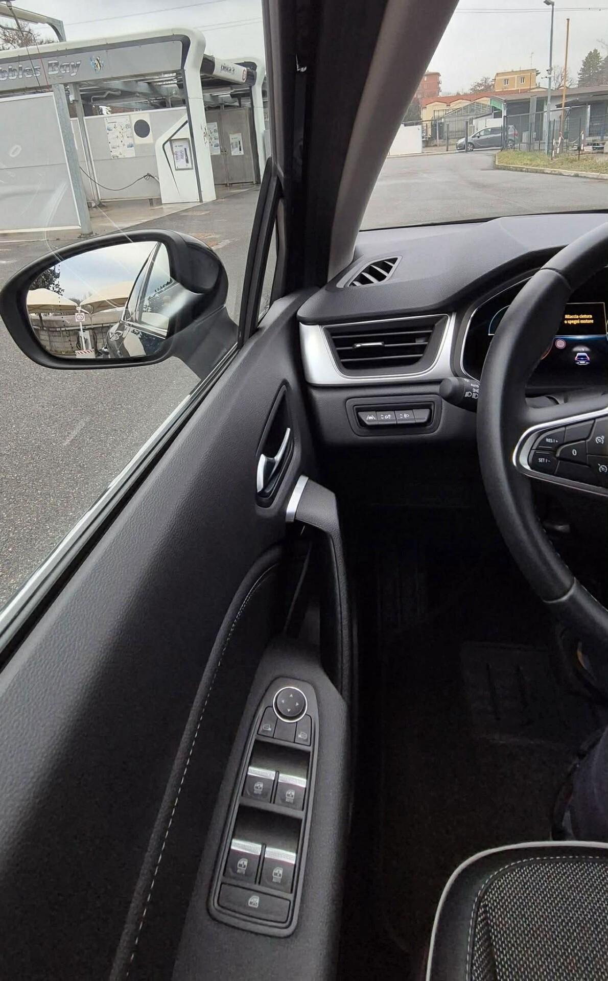 Renault Captur Full Hybrid E-Tech 145 CV Techno