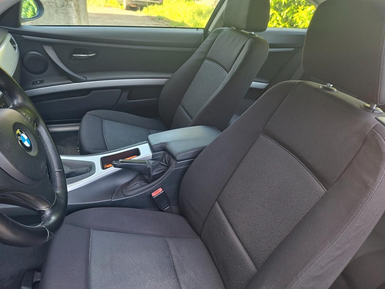 BMW 320i coupé E92 170 cv