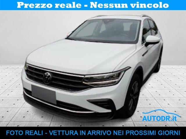 VOLKSWAGEN Tiguan 2.0 TDI 150CV DSG Life Carplay, Vetri osc, Ambient