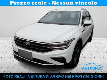 VOLKSWAGEN Tiguan 2.0 TDI 150CV DSG Life Carplay, Vetri osc, Ambient