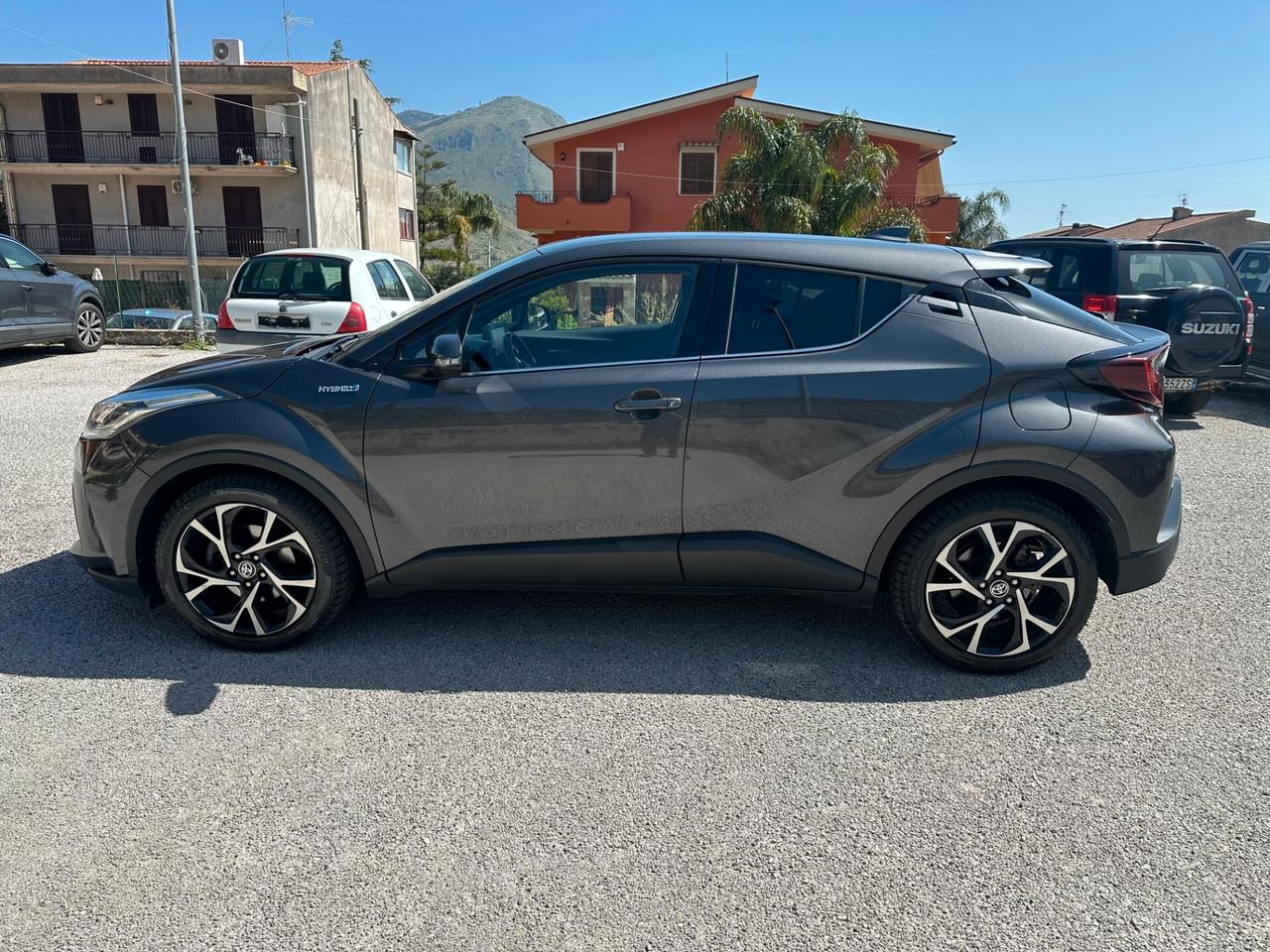 Toyota C-HR 2.0 Hybrid E-CVT Morebusiness
