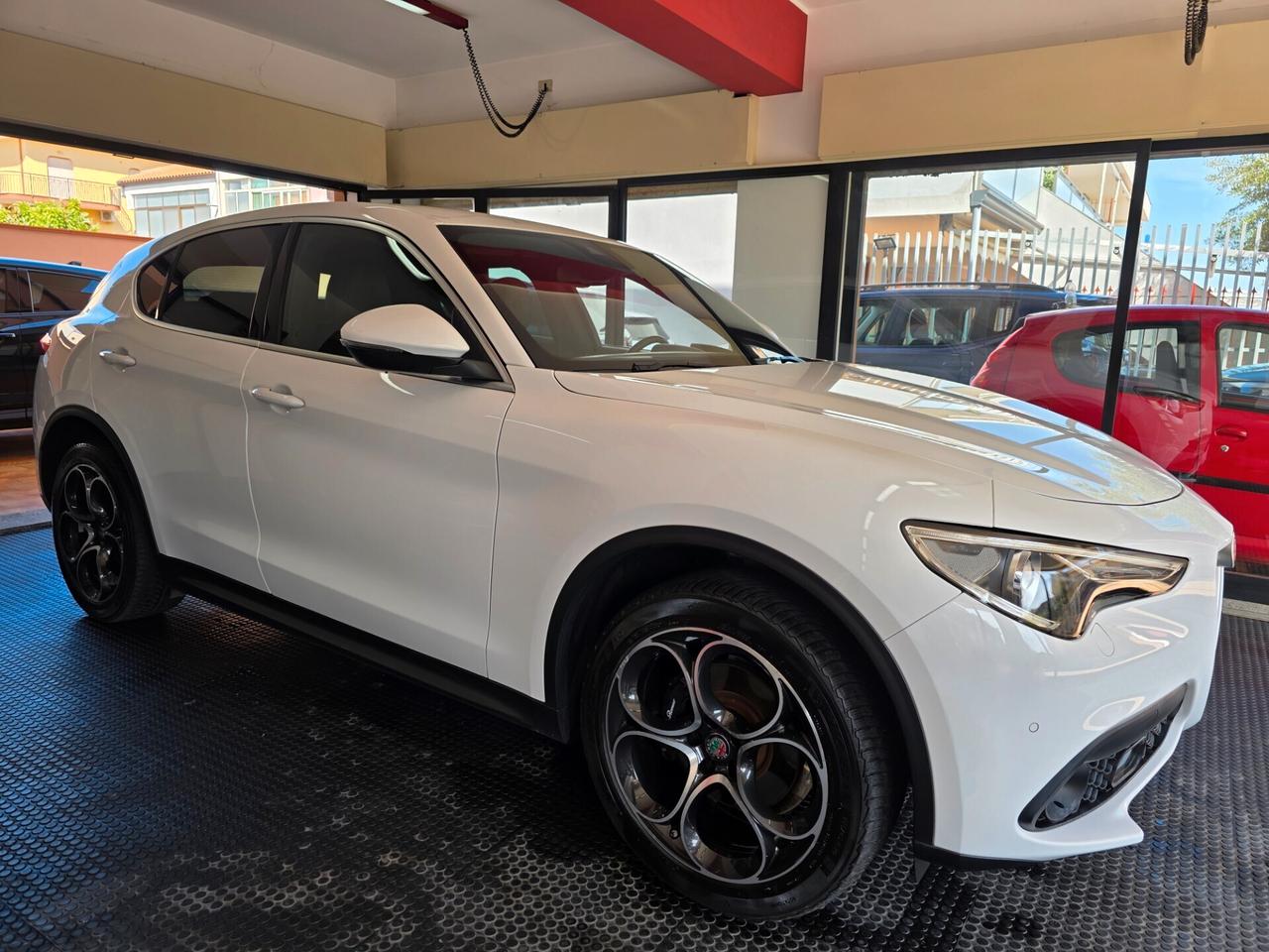 Alfa Romeo Stelvio LUSSO2.2 210cv Q4 2019 PROMO