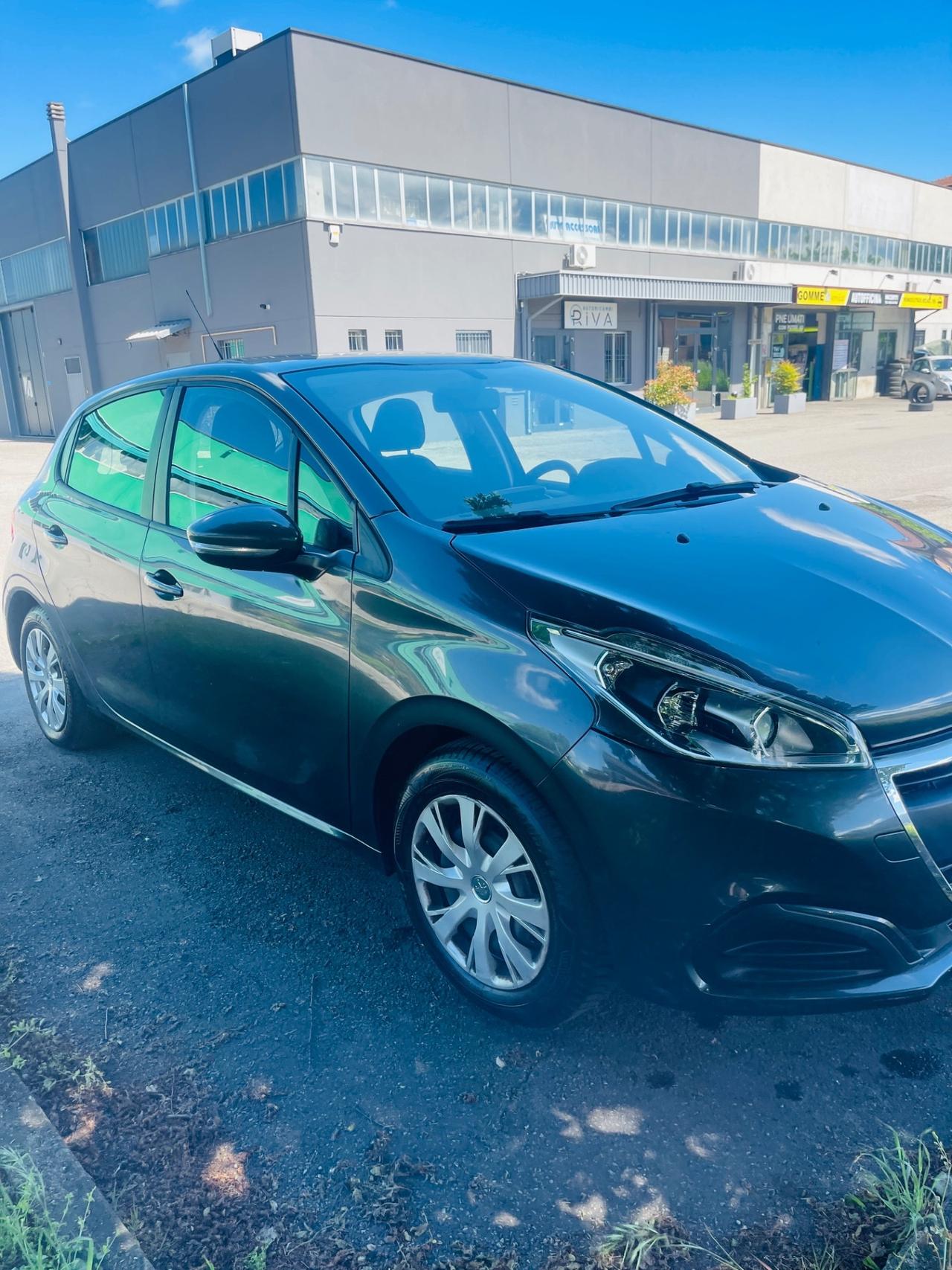 Peugeot 208 PureTech 82 5 porte Active