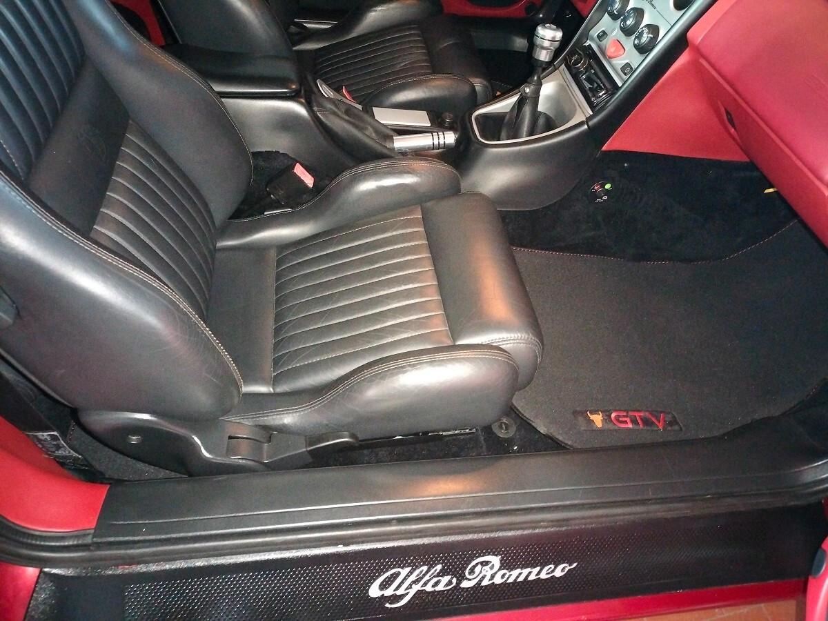 Alfa Romeo GTV 3.0i V6 24V cat L