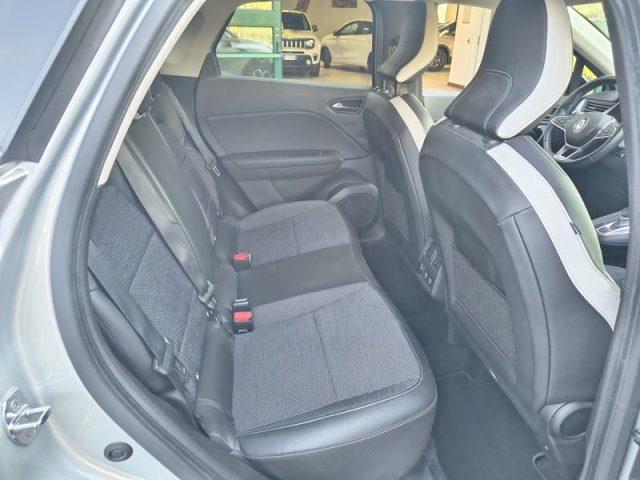 RENAULT Captur Plug-in Hybrid E-Tech 160 Intens