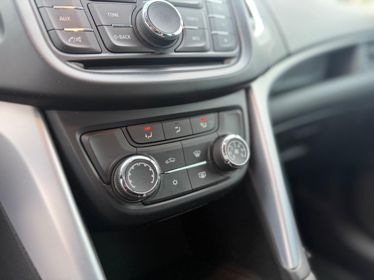 Opel Zafira Tourer 1.4 Turbo 140CV GPL Cosmo 7 POSTI