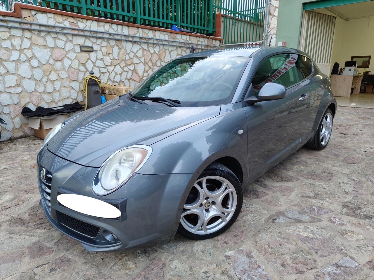 Alfa Romeo MiTo 1.3 JTDm-2 85 CV S&S Distinctive Sport Pack