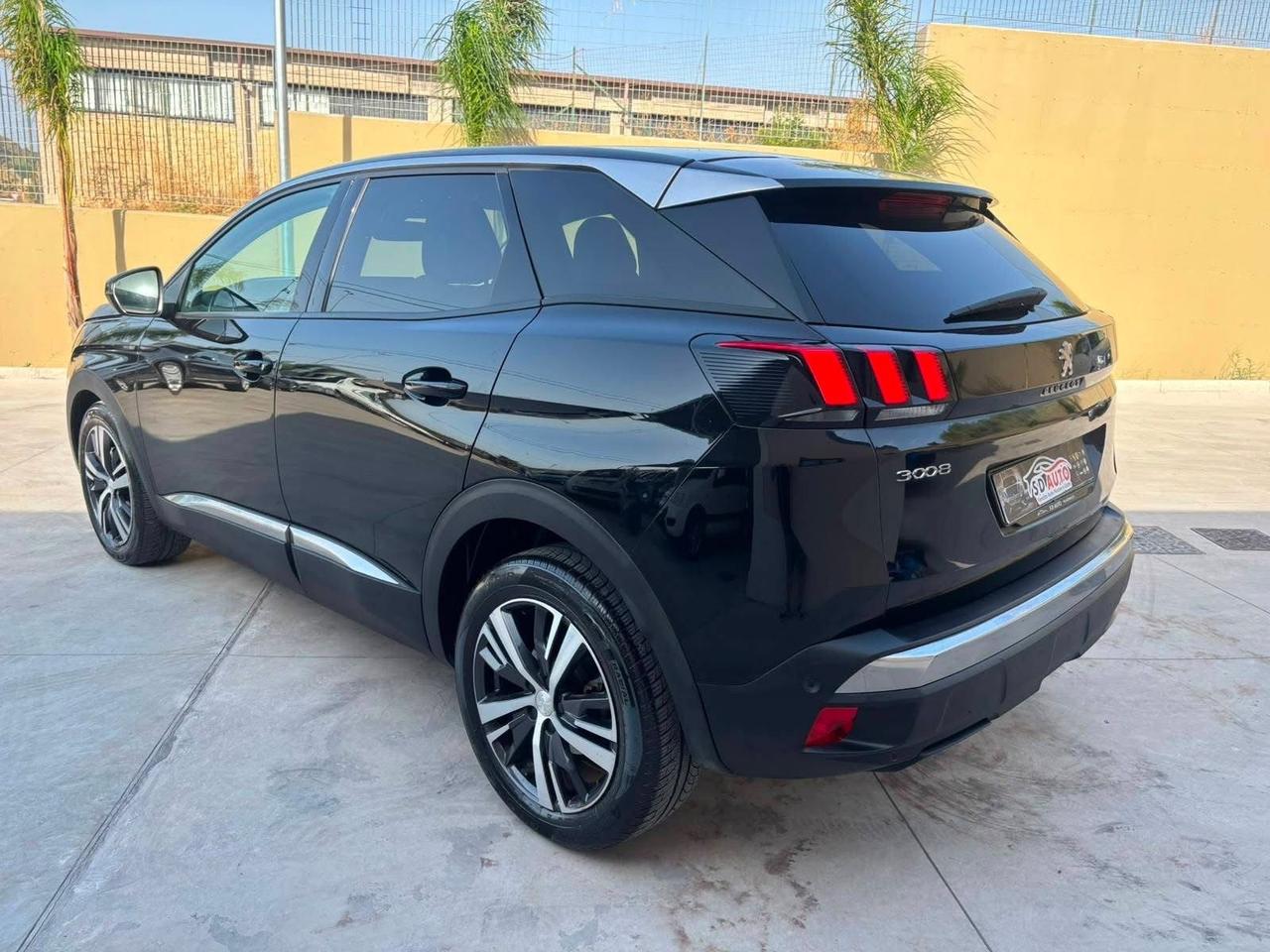 Peugeot 3008 BlueHDi 130 S&S EAT8 Allure