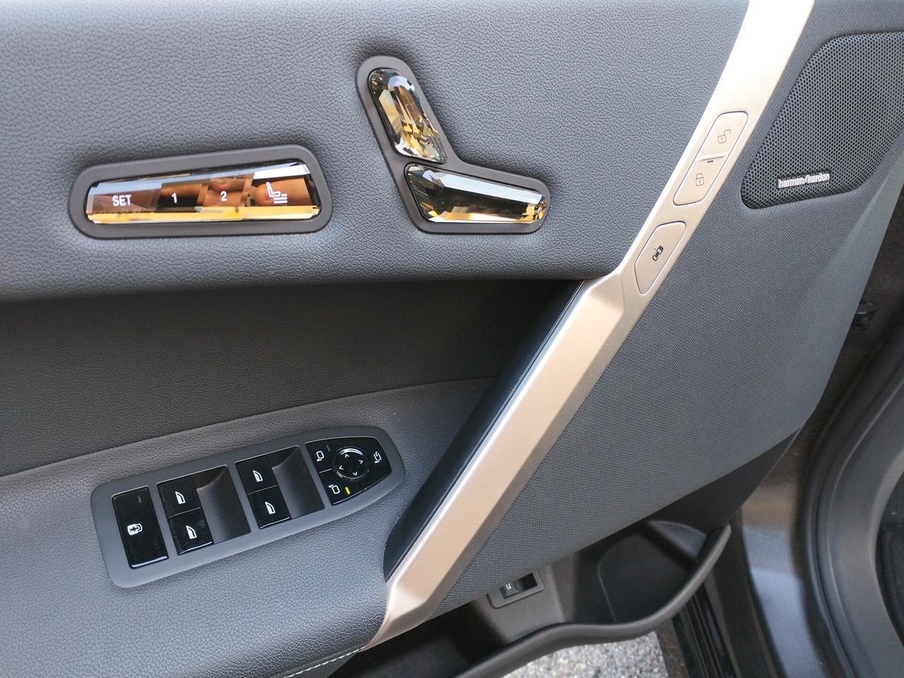 BMW iX i20 2022 xdrive40 Edition Signature *IVA ESPOSTA*