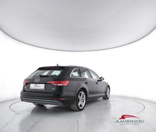 AUDI A4 2.0 TDI 150 CV Business Sport