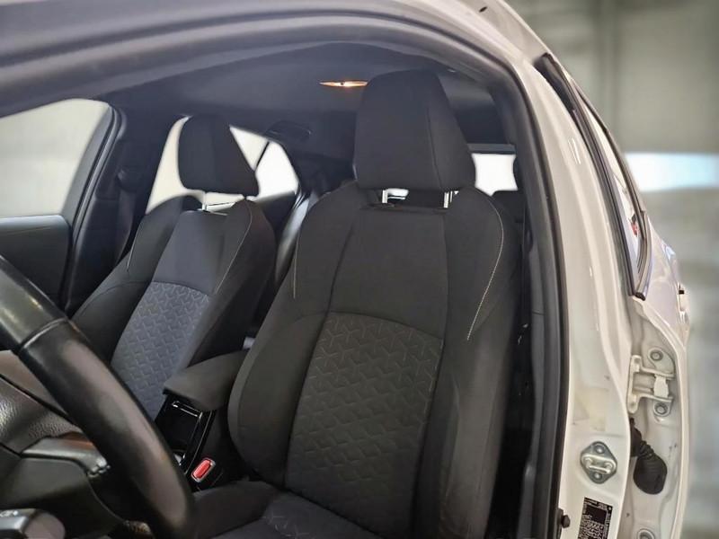 TOYOTA COROLLA 1.8 HYBRID ACTIVE AUTO 5 PORTE BERLINA