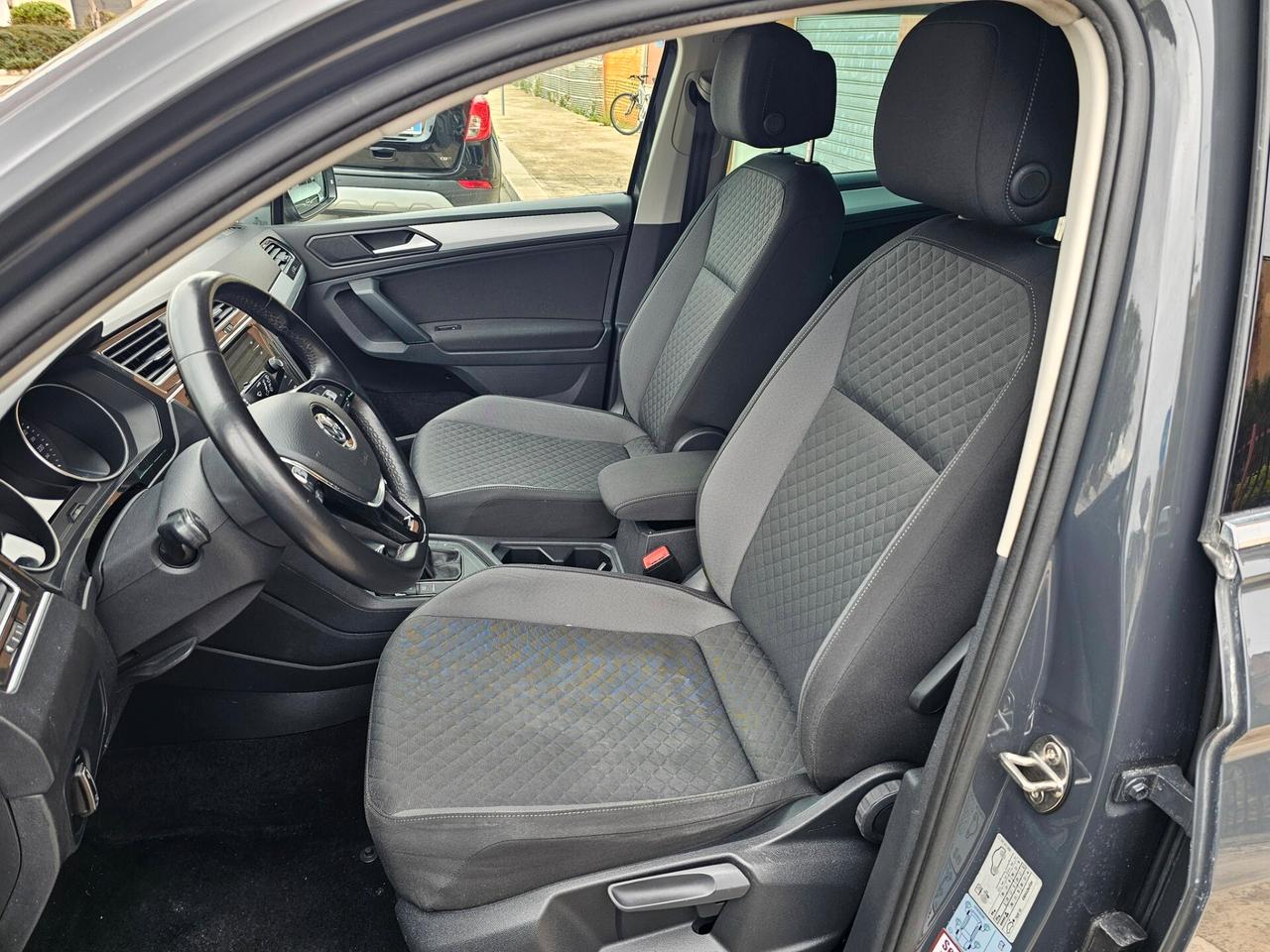 Volkswagen Tiguan 1.6 TDI 115CV Business BlueMotion Technology