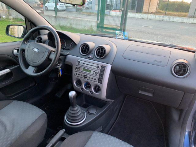 FORD Fiesta 1.2 16V 3p. Ghia