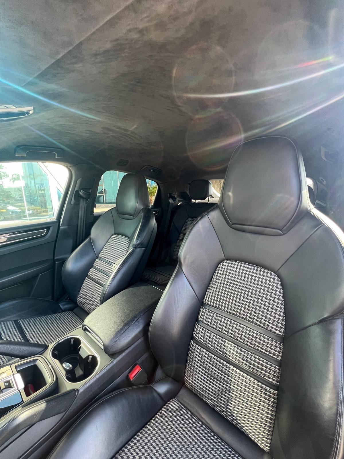 Porsche Cayenne 3.0 V6 Coupe tiptronic - possibilità noleggio no scoring