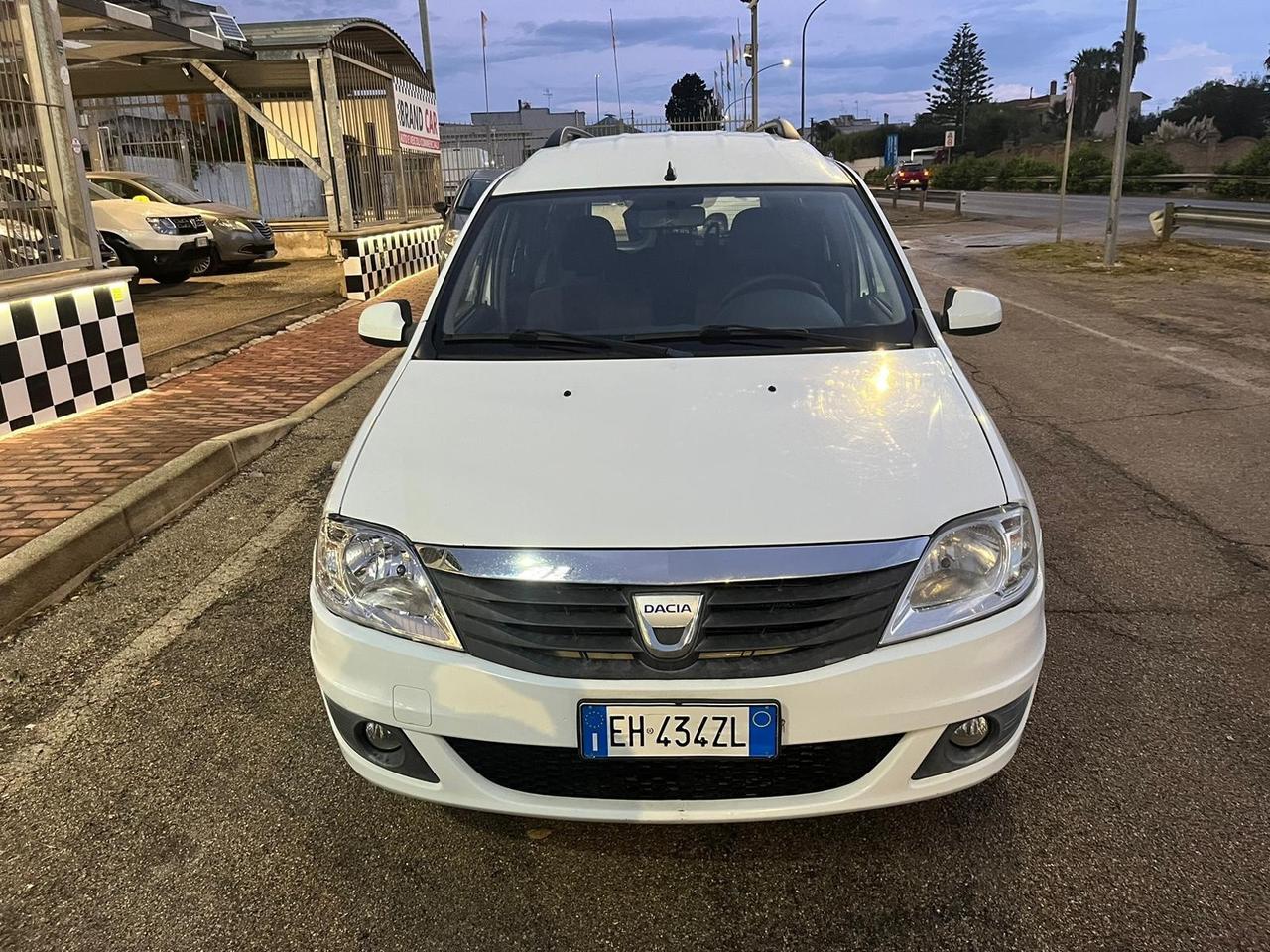 Dacia Logan MCV 1.5 dCi 90CV Lauréate 2011