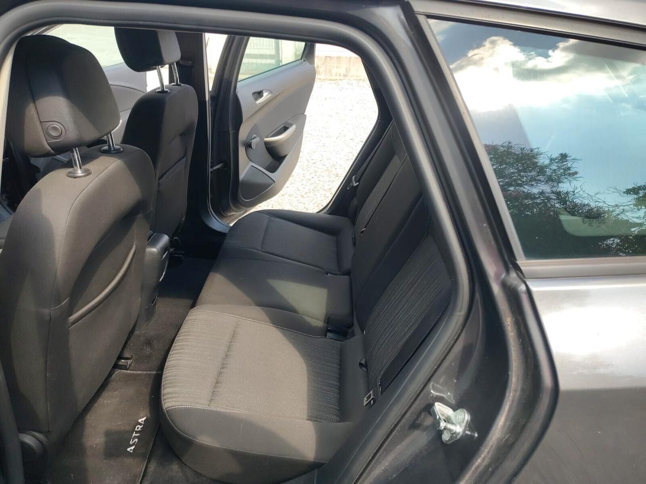 Opel Astra 1.7 CDTI 125CV Sports Tourer Cosmo