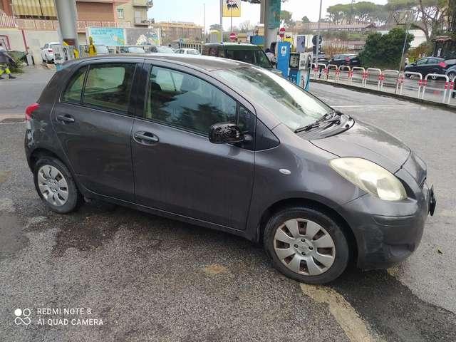 Toyota Yaris Yaris II 5p 1.0