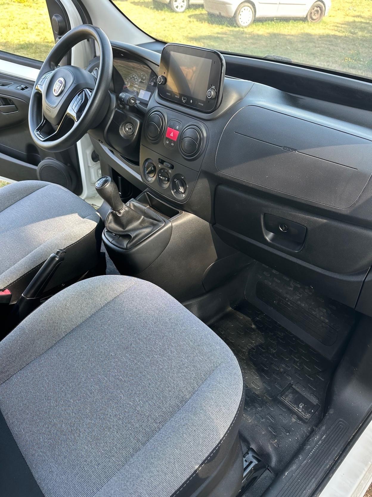 FIAT Fiorino 1.3 MJT 95CV APPLE CAR PLAY