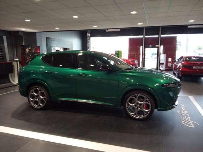 Alfa Romeo Tonale 1.5 Hybrid Tributo Italiano